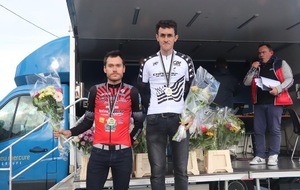 Résultats 2/3 octobre 2021 : Thierry COUTURE Champion de Bretagne Clm Masters à Pommeret et Maxime LE PETIT 2ème Benjamin à Langueux