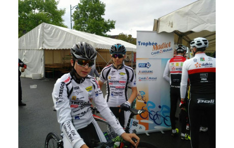 Lilian et Nolann sur le Trophée MADIOT Cadets