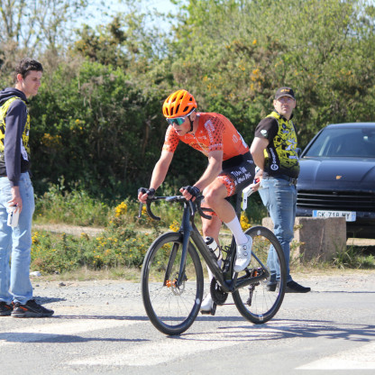 Tour de la Côte Granit Rose